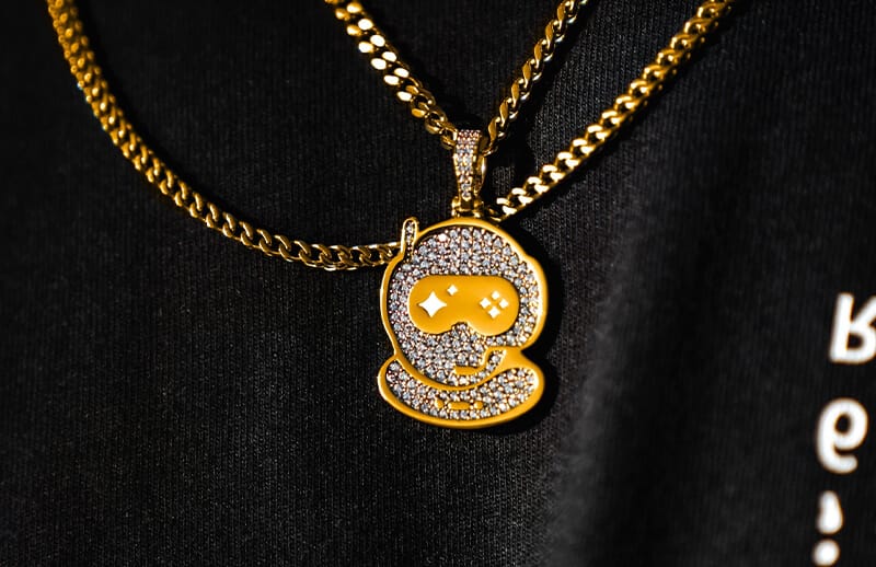 Spacestation Gaming x GLD new Pendant