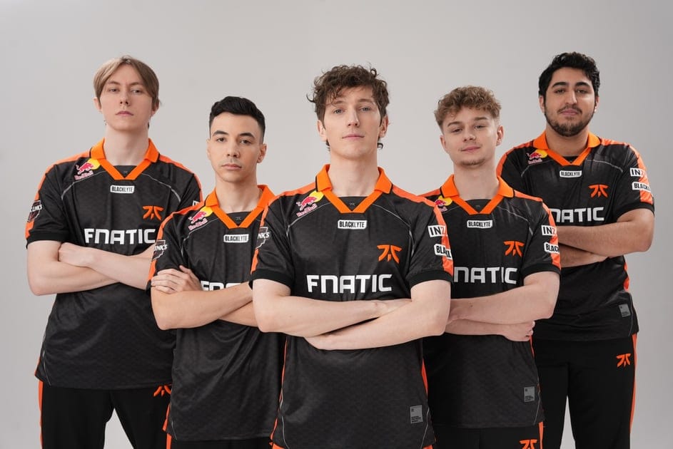 Fnatic Worlds 2025 Fulllife jersey shown with matching 2025 collection pieces