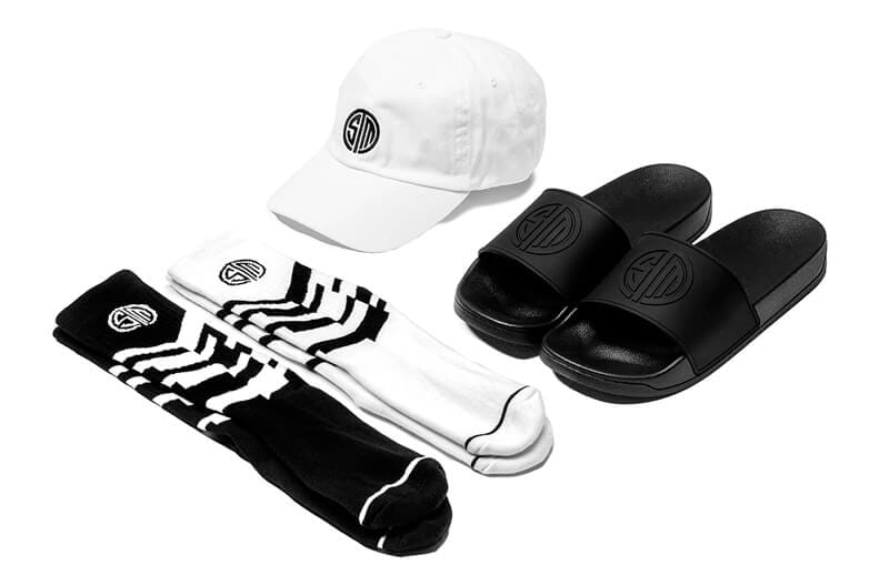 Team SoloMid 2022 Summer Slides and Socks Accessories Drop