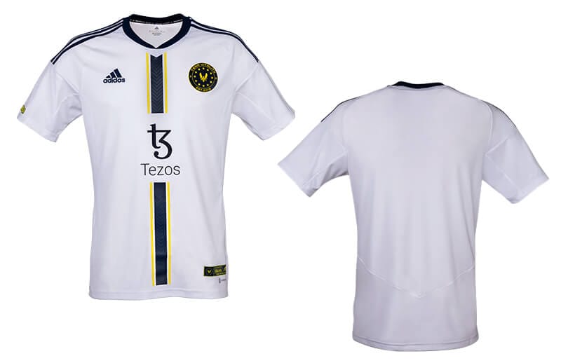 Vitality x Adidas Alternate Player Jersey Back and Front © Team Vitality shop